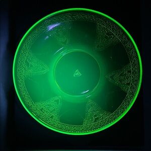 Vintage Federal Glass Company Bread Plate (4) Uranium Georgian Lovebird 5.5”